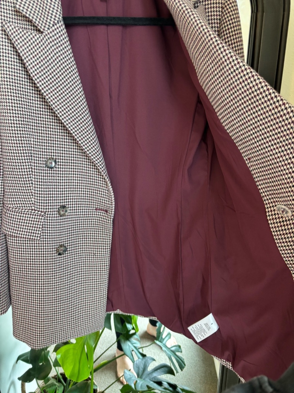 Favorite Daughter Houndstooth Blazer - Picture 8 of 8